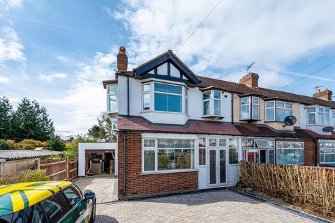 3 bedroom semi-detached house to rent, Martin Way, Raynes Park, London, SW20