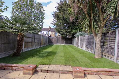 5 bedroom end of terrace house for sale, Tintern Avenue, Westcliff-on-Sea, Essex, SS0