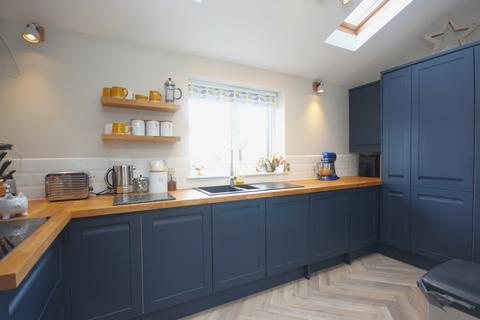 8 Penmeva View, Mevagissey, St Austell, PL26 6RB