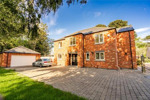 4 bedroom detached house for sale, Lime Tree Close, New Waltham, Grimsby, Lincolnshire, DN36