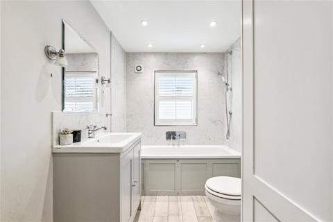 14 Ballantine Street, London, SW18 1AL