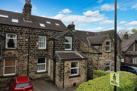 64 Broadgate Lane, Horsforth, Leeds, LS18 4AG