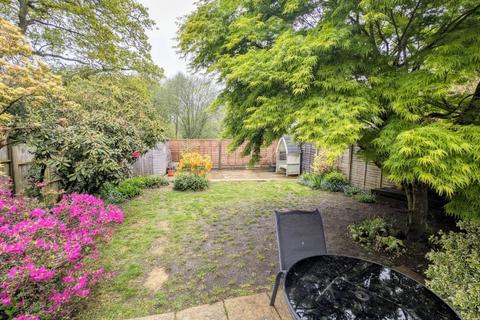 28 Hamilton Close, Bordon, GU35 0UD