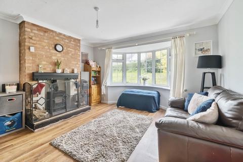 8 Burnards Field Road, Colyton, EX24 6PF