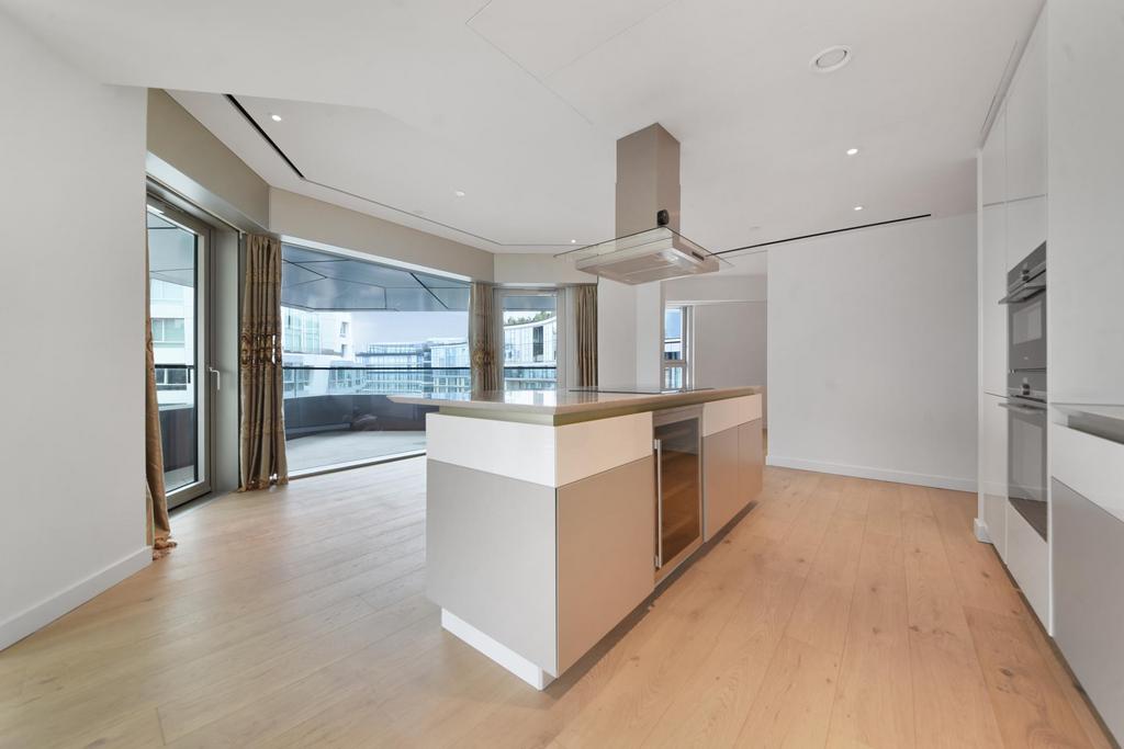 Apartment in London - View 4