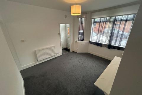 2 bedroom terraced house to rent, Bective Road, Kingsthorpe, Northampton NN2 7TB