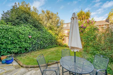 176 Ribblesdale Road, London, SW16 6QY