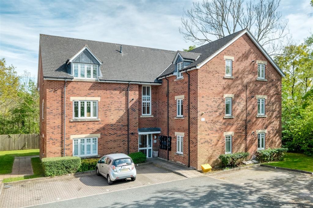Birchfield Road, heath, Redditch... 1 bed apartment for sale £130,000