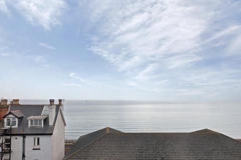3 bedroom terraced house for sale, 10 West Cliff, Dawlish, EX7