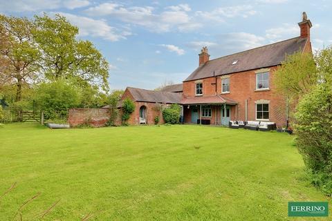 5 bedroom detached house for sale, Main Road, Minsterworth, Gloucester, Gloucestershire. GL2 8JH