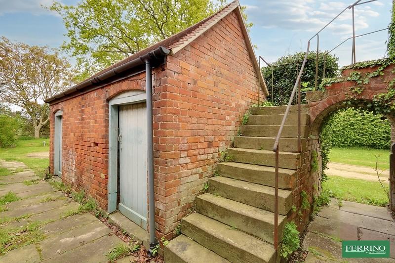 Outbuilding