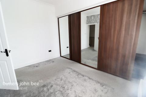 118 Crewe Road, Shavington, Crewe, CW2 5DL
