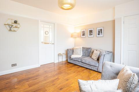 60 Lindridge Road, Sutton Coldfield, B75 6HJ