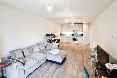 1 bedroom apartment to rent, Bathurst Walk, Iver SL0