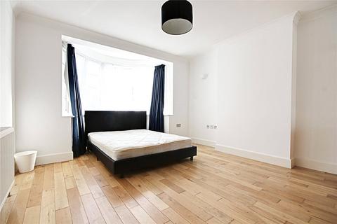 3 bedroom flat to rent, Bowes Road, London, N11