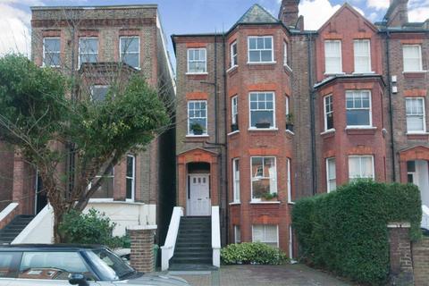 3 bedroom flat to rent, Goldhurst Terrace, Hampstead, NW6