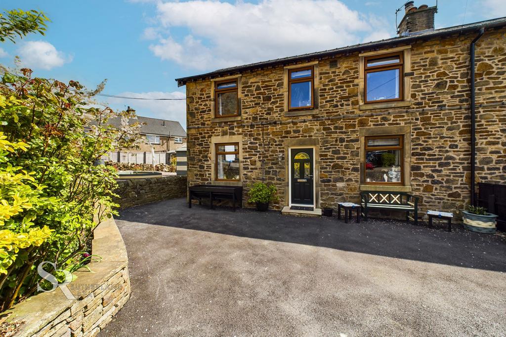 Belgrade Avenue, Chinley, SK23 3 bed semidetached house for sale £