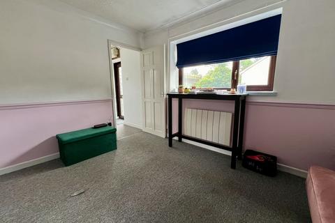 1 bedroom semi-detached bungalow for sale, Babell Hill, Pensarn, Carmarthen