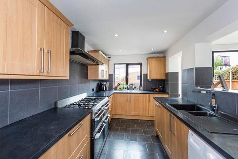 24 Lansdowne Avenue, Bexleyheath, DA7 5ST