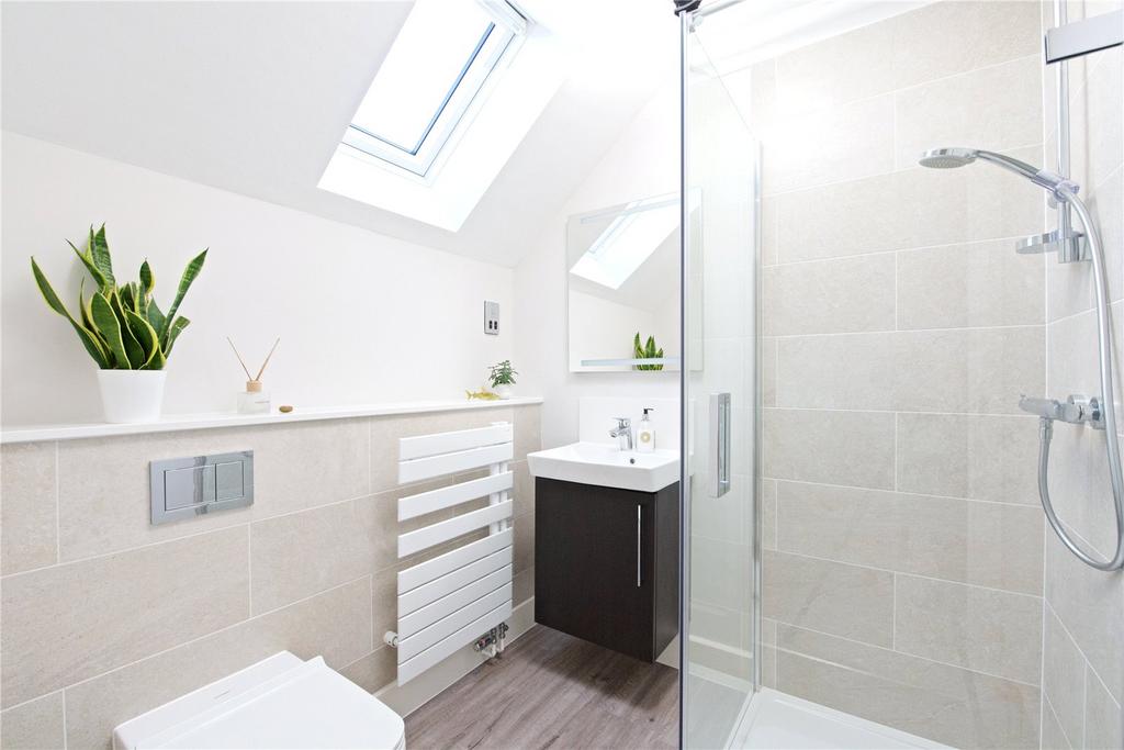 En Suite Shower Room