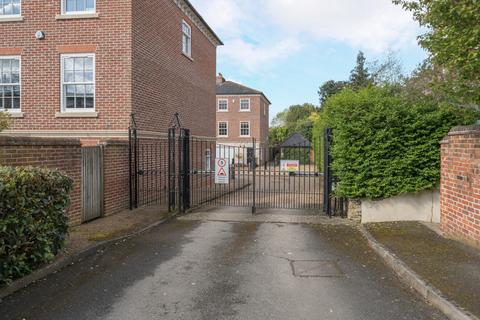 3 bedroom terraced house for sale, Portsmouth Road, Godalming GU8