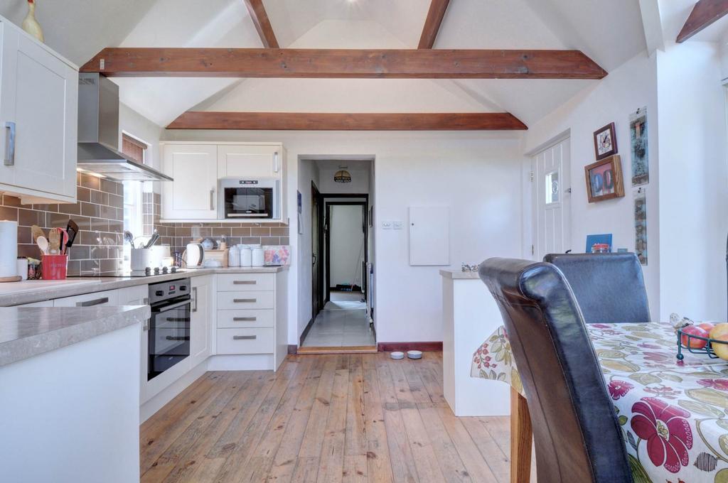 Chequers Lane, Fingest 3 bed barn conversion for sale £725,000