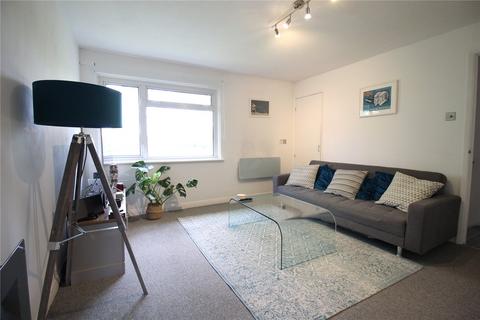 1 bedroom apartment for sale, Deane Gardens, Lee-On-The-Solent, Hampshire, PO13