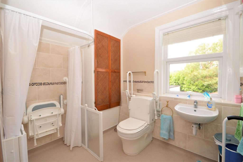 Wet room / bathroom
