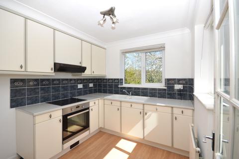 3 bedroom property for sale, Quarry Walk, Hythe CT21