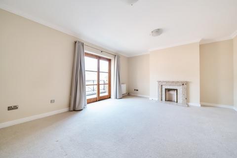 3 bedroom end of terrace house to rent, Winchester, Hampshire SO23