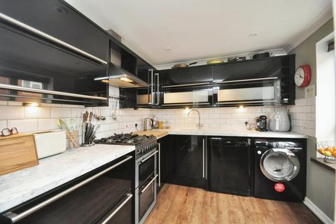 47 Goodwin Close, Chelmsford, CM2 9GX