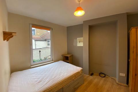 3 bedroom terraced house for sale, 187 Trevelyan Road, Tooting, London, SW17 9LP
