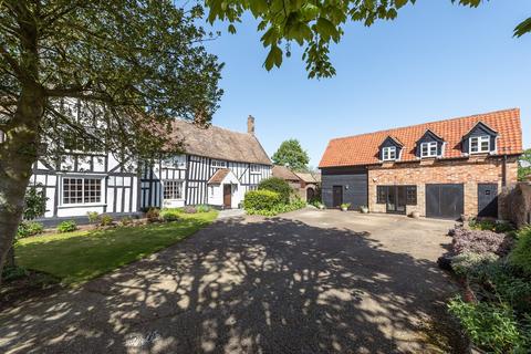6 bedroom detached house for sale, High Street, Roxton, Bedfordshire, MK44