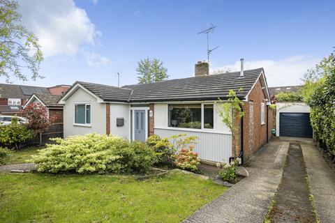2 bedroom bungalow for sale, Madeley Road, Church Crookham, Fleet