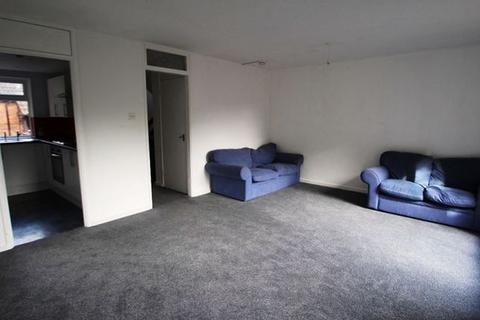 2 bedroom flat to rent, DOWNS ROAD, LU1