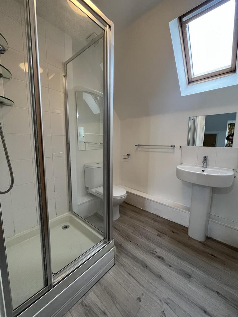 Master En-Suite