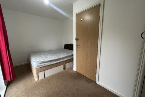 8 The Phoenix, Salford, M7 1NX