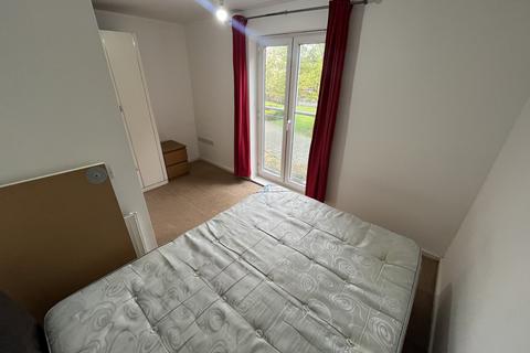 8 The Phoenix, Salford, M7 1NX