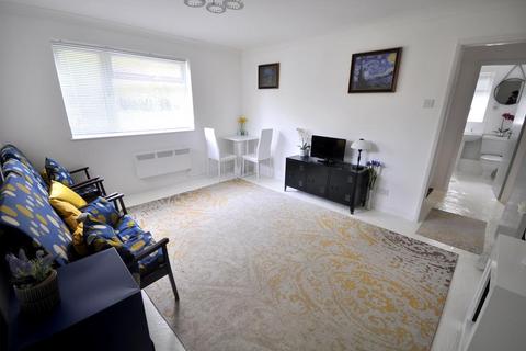 2 bedroom end of terrace house for sale, Purbeck Drive, Verwood, BH31 6UF
