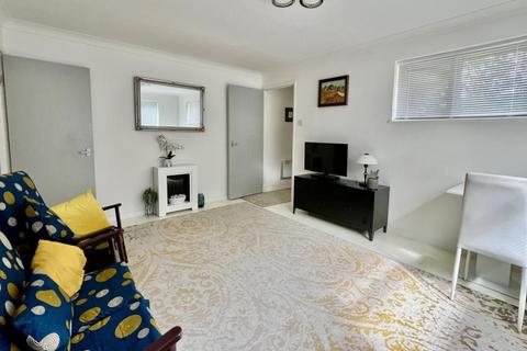 2 bedroom end of terrace house for sale, Purbeck Drive, Verwood, BH31 6UF