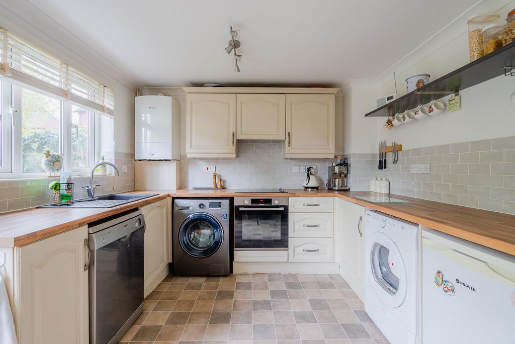 Yeoford Meadows, Yeoford, EX17 3 bed detached house for sale £330,000