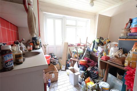 undefined, Farnborough Road, Farnham, Surrey, GU9
