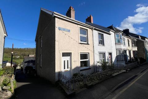 2 bedroom end of terrace house for sale, High Street, Llandysul, SA44