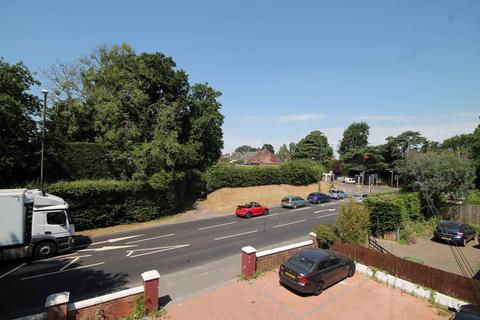 3 bedroom flat for sale, Brighton Road, Hassocks, BN6