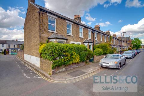 21 Oaklands Road, Hanwell, London, W7 2DP