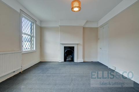 21 Oaklands Road, Hanwell, London, W7 2DP