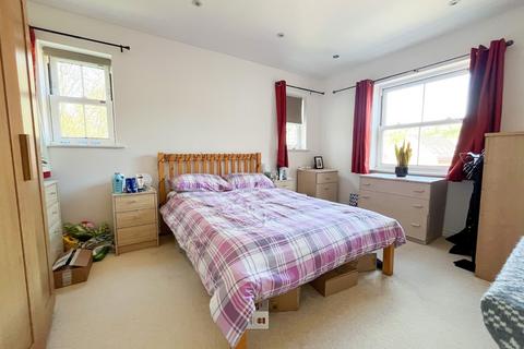 3 bedroom apartment to rent, Bramley Copse, Long Ashton, Bristol, Somerset, BS41