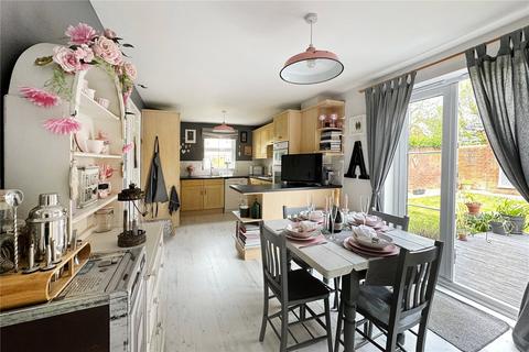34 Bramley Way, Angmering, Littlehampton, BN16 4GA