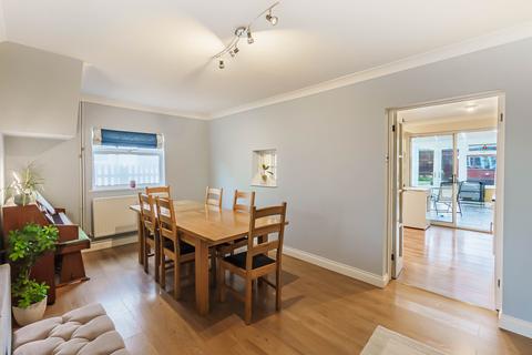 3 bedroom semi-detached house for sale, Howard Road, Cambridge, CB5