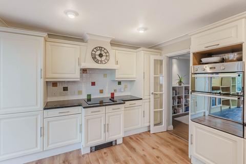 138 Howard Road, Cambridge, CB5 8QR